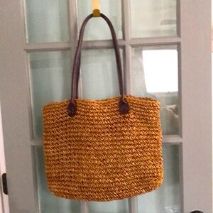 Straw beach bag